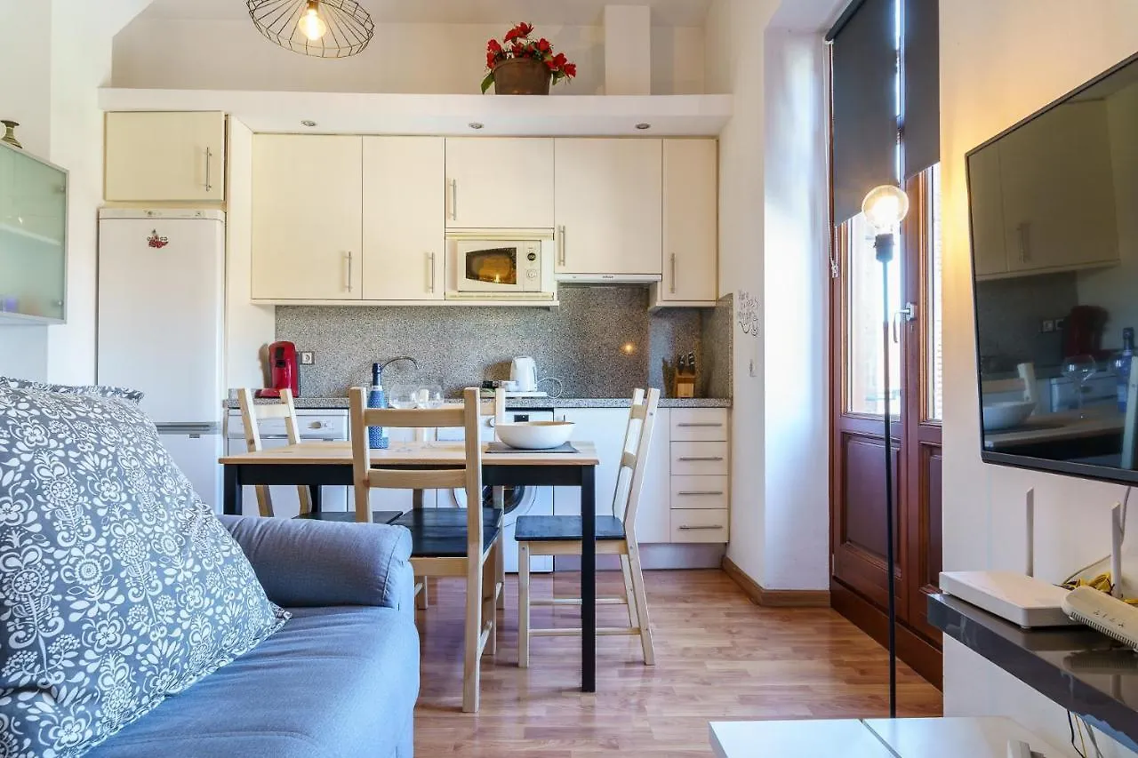 Malagasuite Old Town Apartment